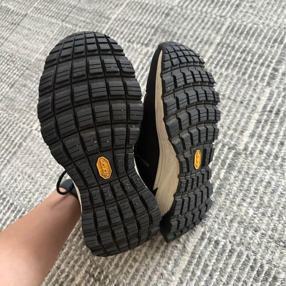 Moncler khaki monte runner high shoes - 37.5 - Picture 4 of 9